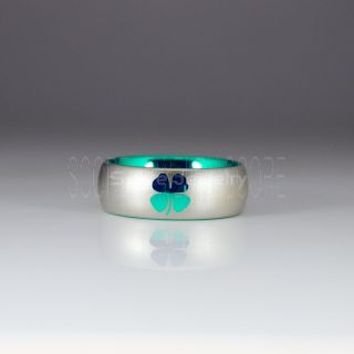 Clover Ring, Shamrock Ring, Irish Ring, Saint Patrick Green Tungsten Ring, Green Clover Tungsten Band, Shamrock Tungsten Wedding Ring, Green Wedding Ring