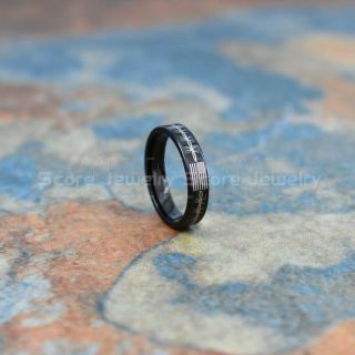 American Flag Ring, Barb Wire Ring, Camouflage Ring, American Flag Wedding Band with Barb Wire Pattern, 4mm Black Tungsten Ring, Black Wedding Band, Black Tungsten Band, Military Ring