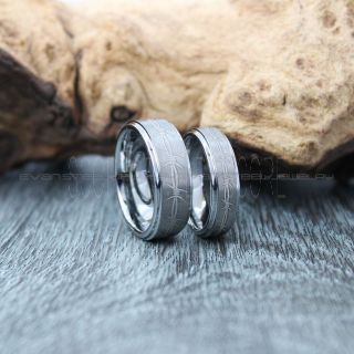Barb Wire Ring, Barb Wire Jewelry, 2 Piece Couple Set 8mm Tungsten Bands with Step Edge and Matte Finish Barb Wire Pattern Wedding Bands 